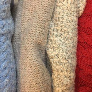 Lot of 4 American Eagle Outfitters AEO Sweaters